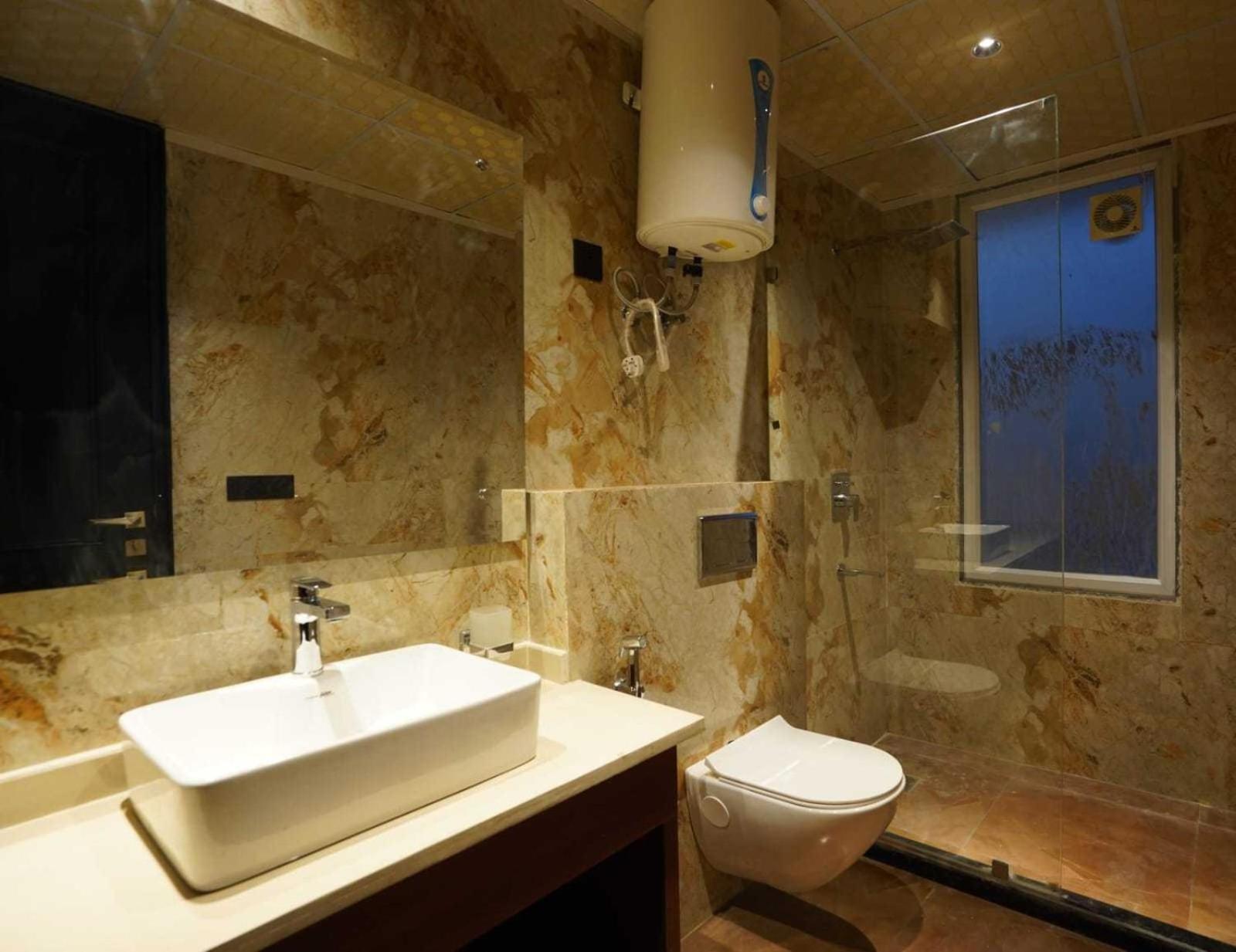 Hotel Ivy Plaza Нью-Делі Екстер'єр фото